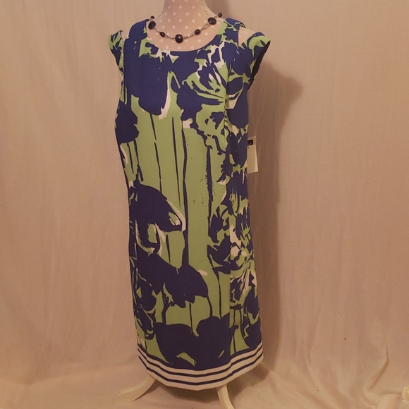 Julian Taylor Dresses & Skirts - NWT"JULIAN TAYLOR New York" accented shoulders